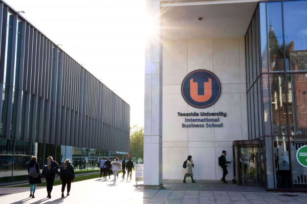 阿米提大学新加坡分校：培养学生的领导能力和创新精神